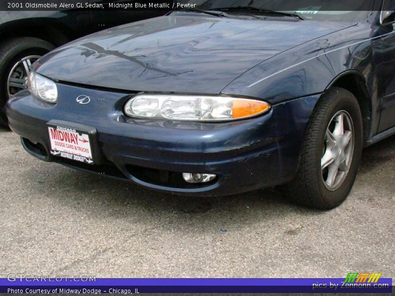 Midnight Blue Metallic / Pewter 2001 Oldsmobile Alero GL Sedan