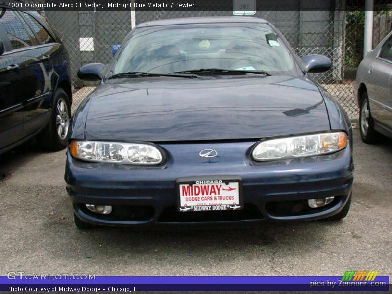 Midnight Blue Metallic / Pewter 2001 Oldsmobile Alero GL Sedan