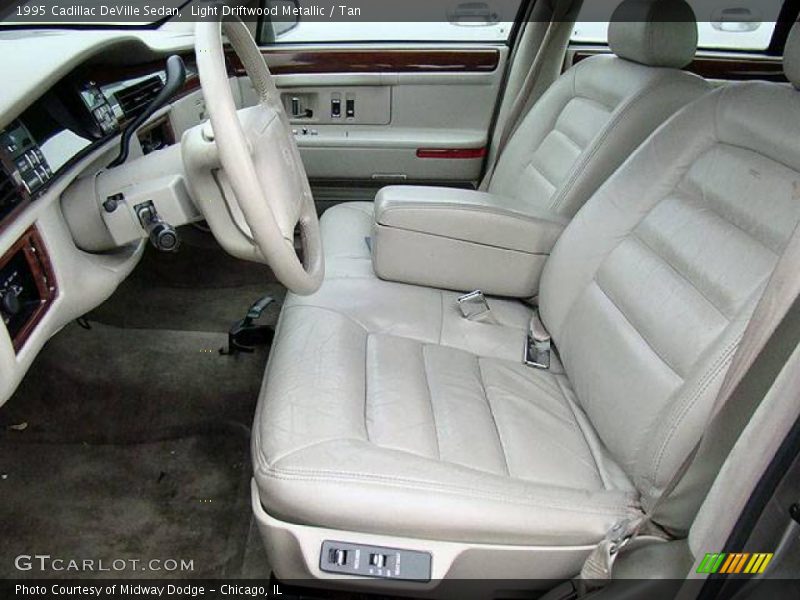Light Driftwood Metallic / Tan 1995 Cadillac DeVille Sedan