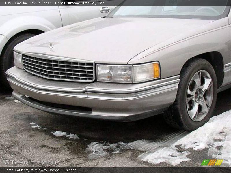 Light Driftwood Metallic / Tan 1995 Cadillac DeVille Sedan