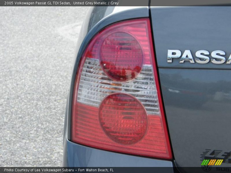 United Grey Metallic / Grey 2005 Volkswagen Passat GL TDI Sedan