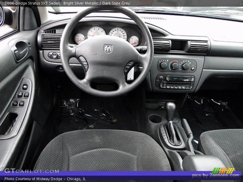 Bright Silver Metallic / Dark Slate Grey 2006 Dodge Stratus SXT Sedan