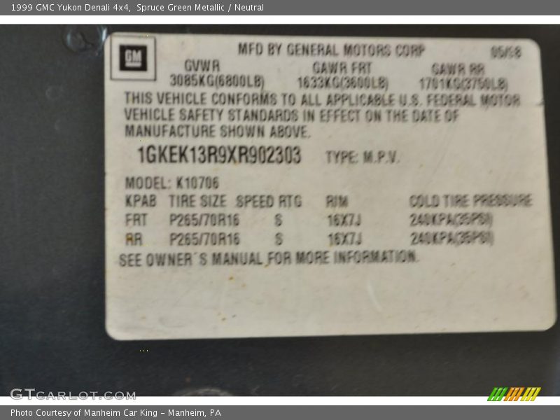 Spruce Green Metallic / Neutral 1999 GMC Yukon Denali 4x4