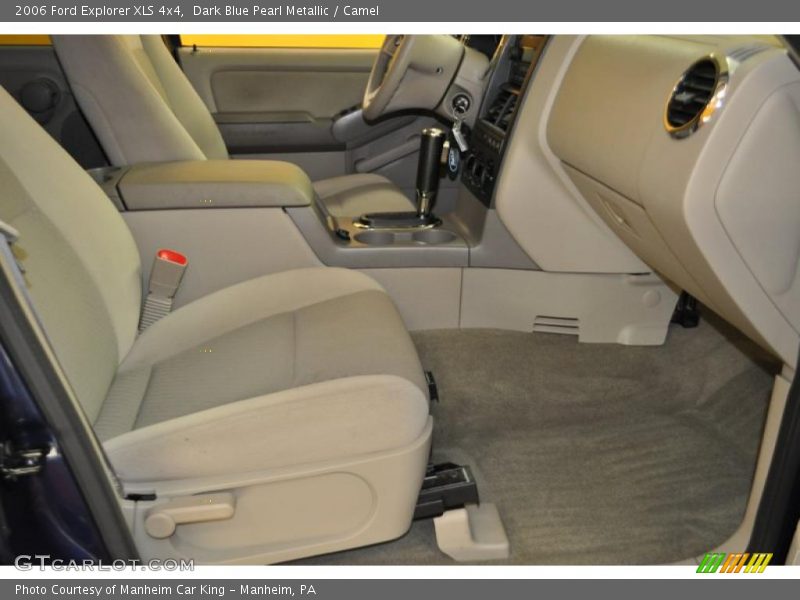 Dark Blue Pearl Metallic / Camel 2006 Ford Explorer XLS 4x4