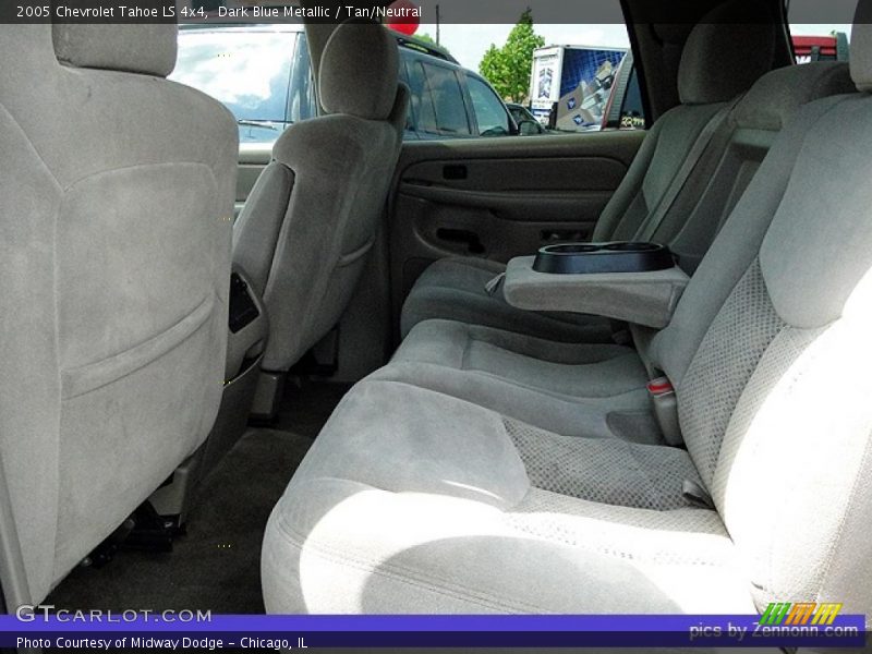 Dark Blue Metallic / Tan/Neutral 2005 Chevrolet Tahoe LS 4x4