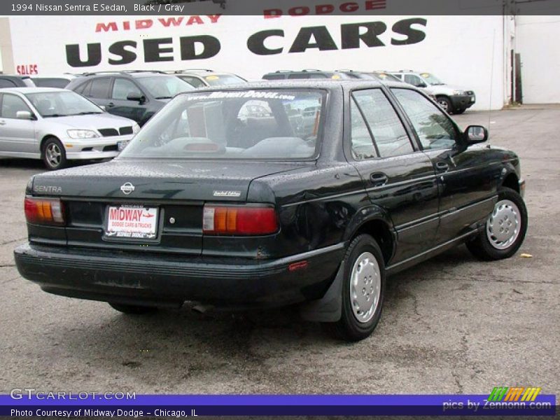 Black / Gray 1994 Nissan Sentra E Sedan