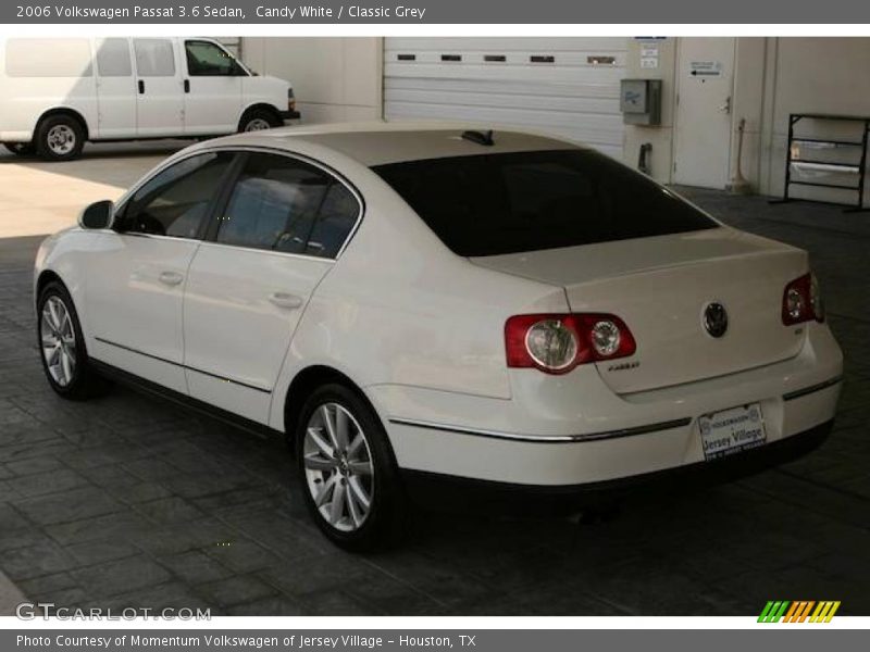 Candy White / Classic Grey 2006 Volkswagen Passat 3.6 Sedan