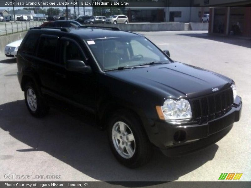 Black / Medium Slate Gray 2007 Jeep Grand Cherokee Laredo 4x4
