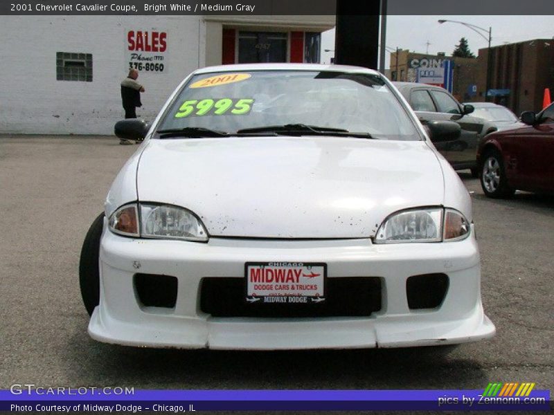 Bright White / Medium Gray 2001 Chevrolet Cavalier Coupe