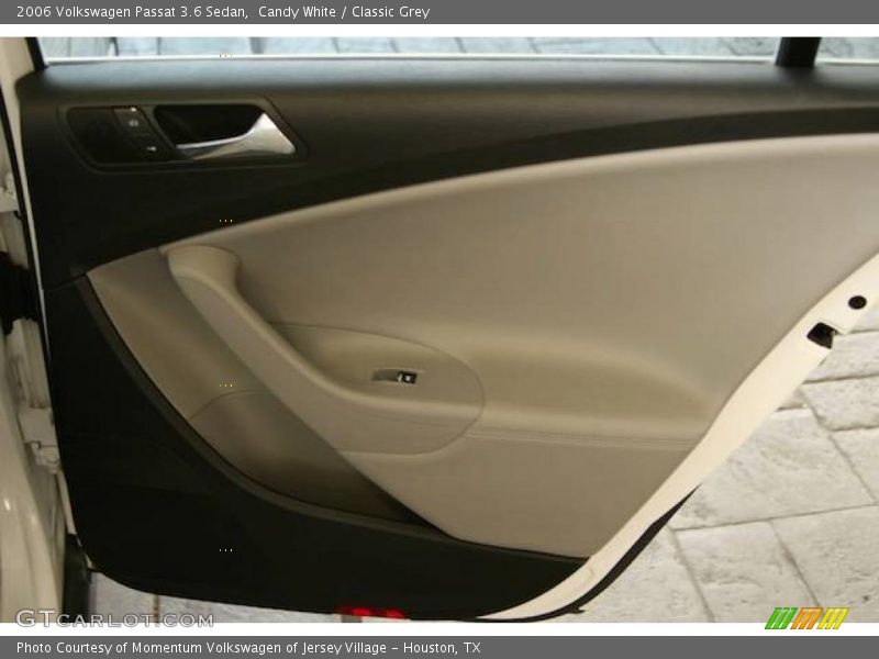 Candy White / Classic Grey 2006 Volkswagen Passat 3.6 Sedan
