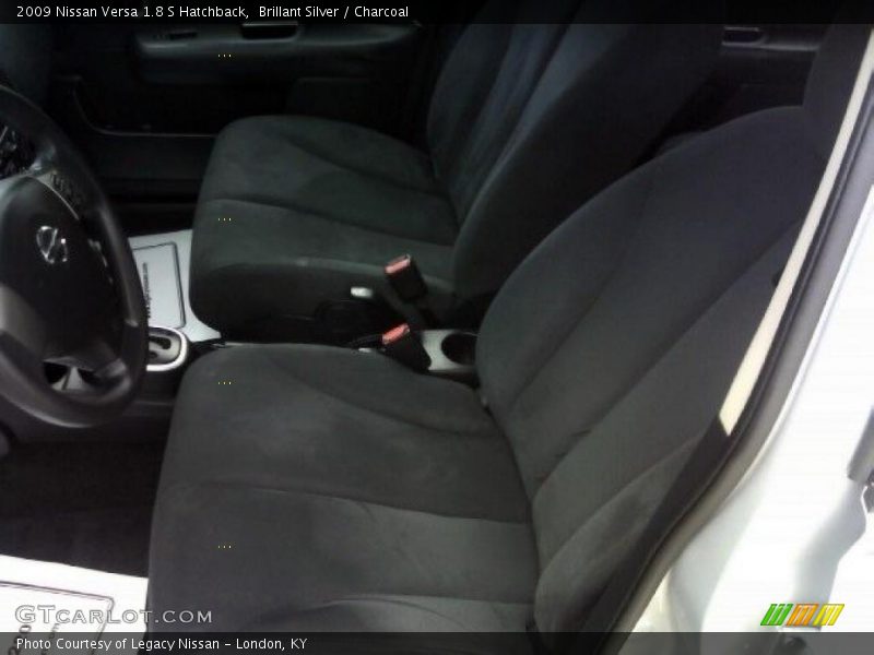 Brillant Silver / Charcoal 2009 Nissan Versa 1.8 S Hatchback