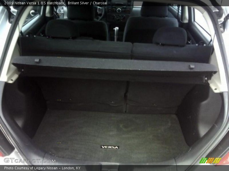 Brillant Silver / Charcoal 2009 Nissan Versa 1.8 S Hatchback