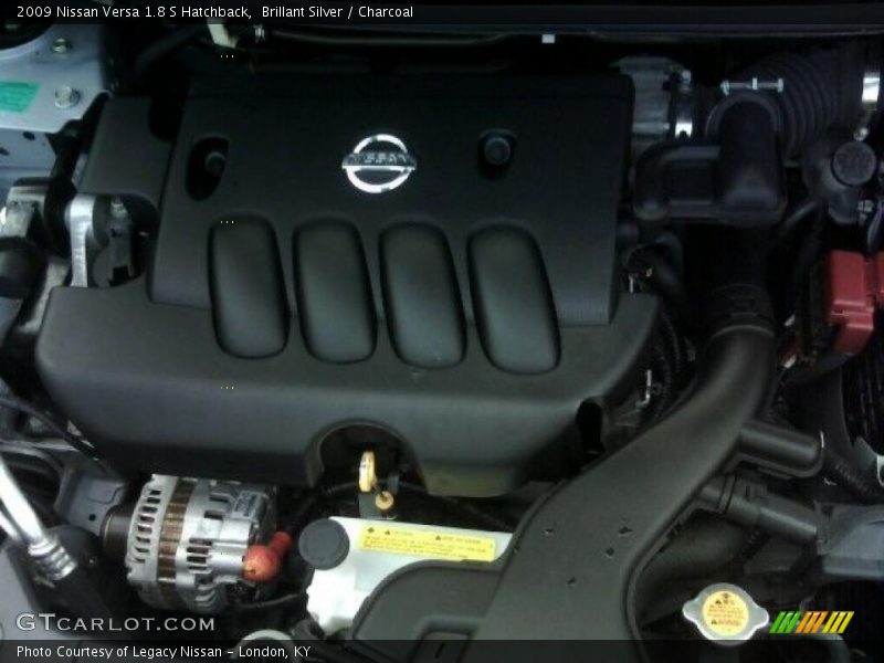 Brillant Silver / Charcoal 2009 Nissan Versa 1.8 S Hatchback