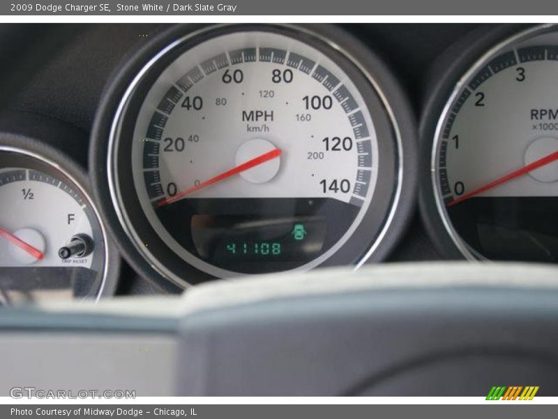 Stone White / Dark Slate Gray 2009 Dodge Charger SE