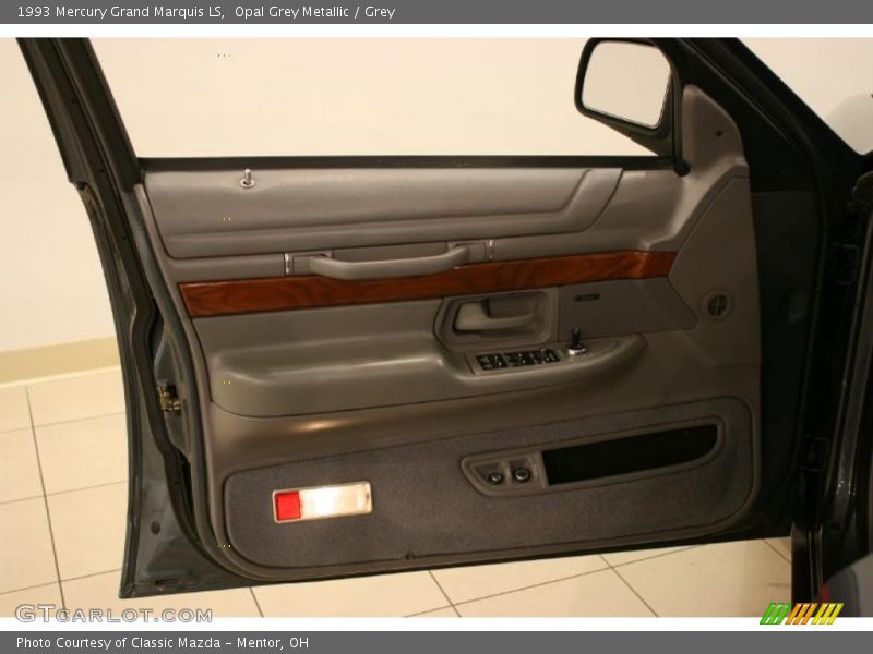 Opal Grey Metallic / Grey 1993 Mercury Grand Marquis LS