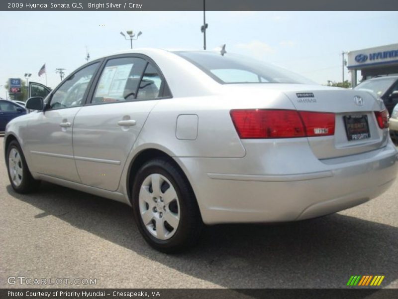Bright Silver / Gray 2009 Hyundai Sonata GLS