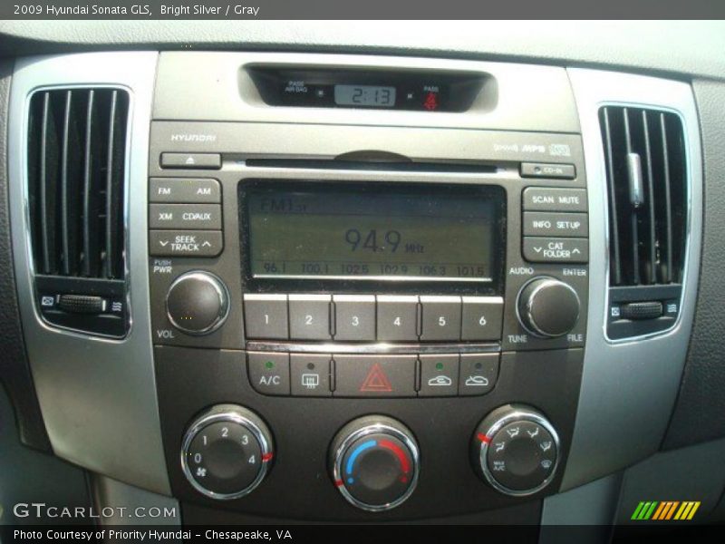 Bright Silver / Gray 2009 Hyundai Sonata GLS
