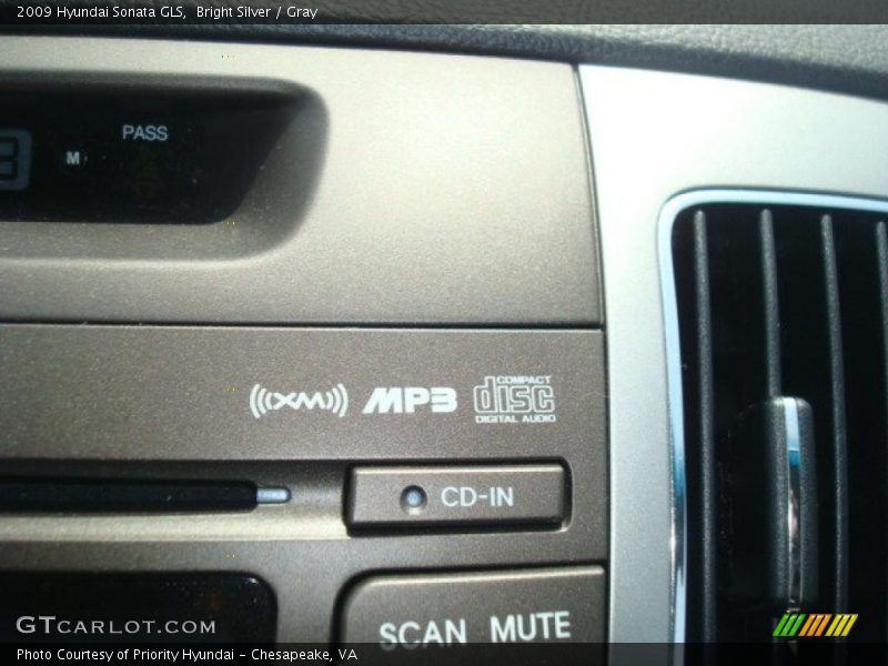 Bright Silver / Gray 2009 Hyundai Sonata GLS