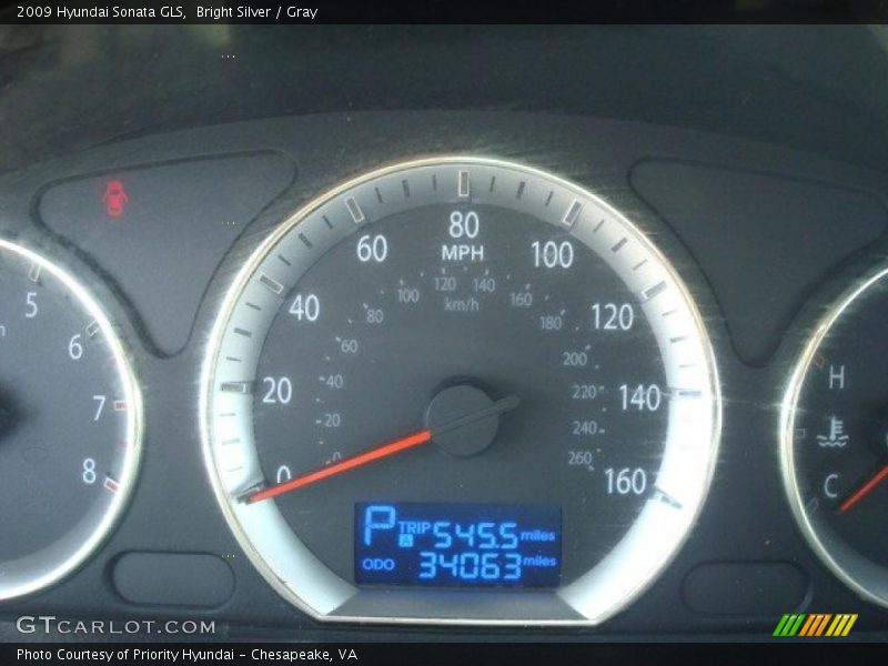 Bright Silver / Gray 2009 Hyundai Sonata GLS