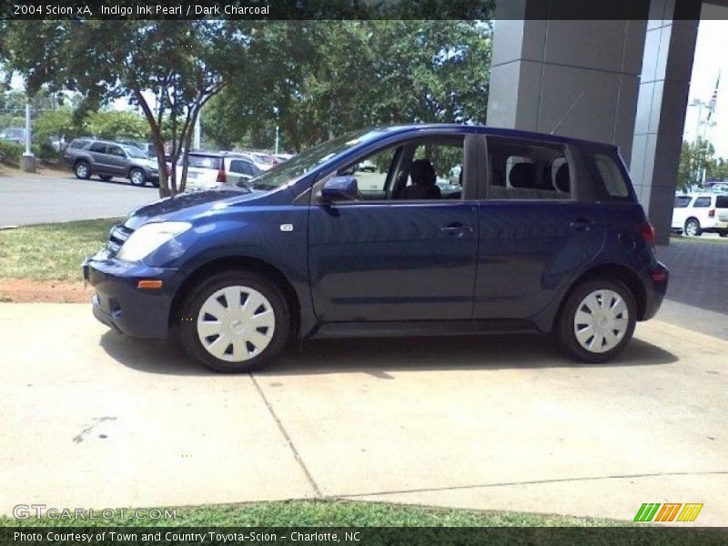 Indigo Ink Pearl / Dark Charcoal 2004 Scion xA