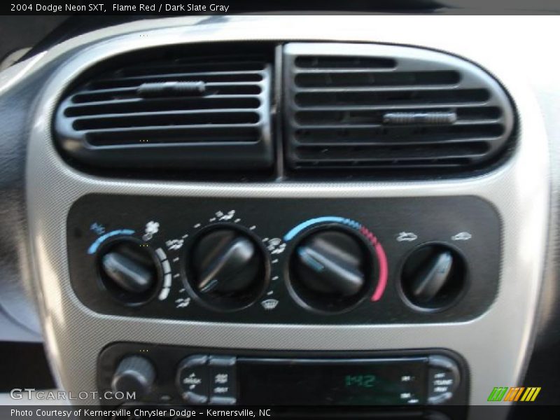 Flame Red / Dark Slate Gray 2004 Dodge Neon SXT