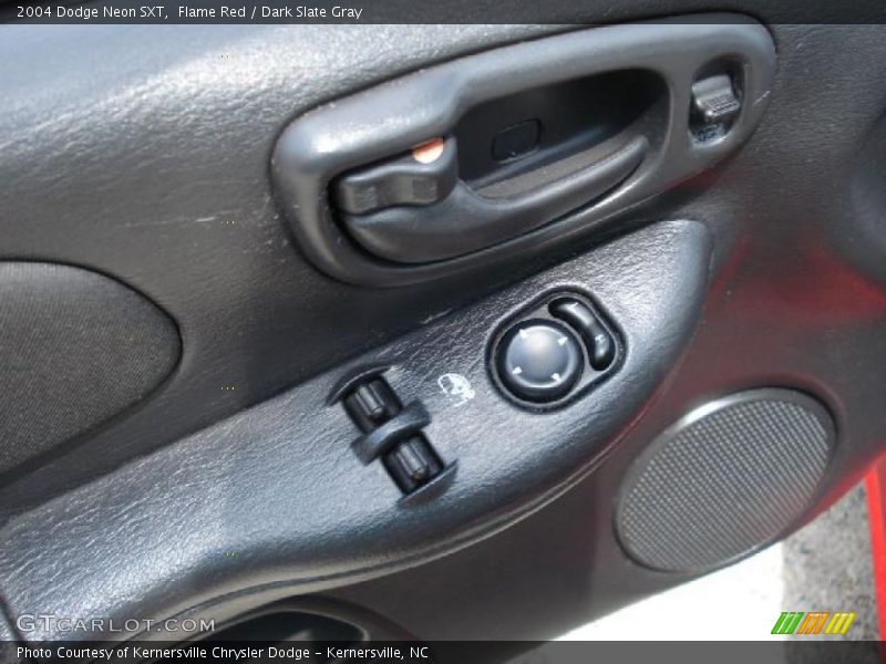 Flame Red / Dark Slate Gray 2004 Dodge Neon SXT