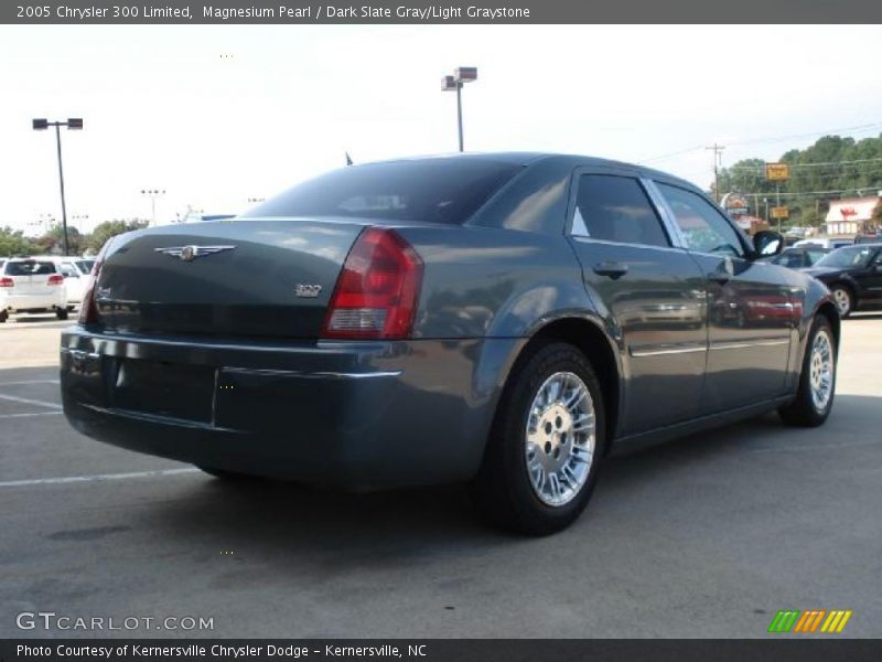 Magnesium Pearl / Dark Slate Gray/Light Graystone 2005 Chrysler 300 Limited