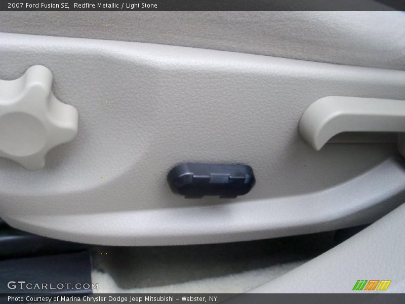 Redfire Metallic / Light Stone 2007 Ford Fusion SE