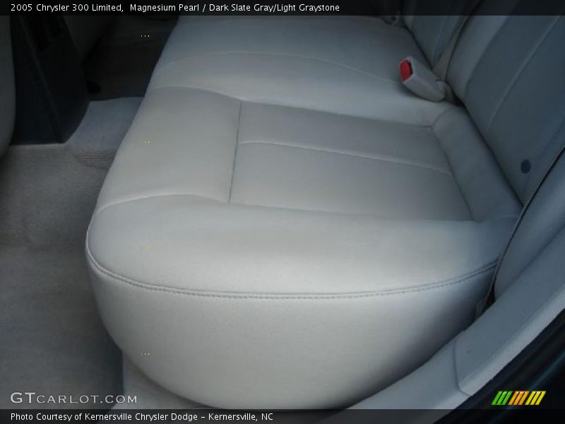 Magnesium Pearl / Dark Slate Gray/Light Graystone 2005 Chrysler 300 Limited