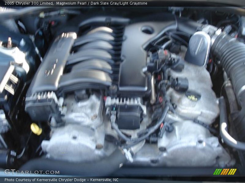 Magnesium Pearl / Dark Slate Gray/Light Graystone 2005 Chrysler 300 Limited