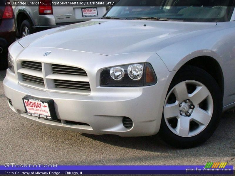 Bright Silver Metallic / Dark Slate Gray 2008 Dodge Charger SE