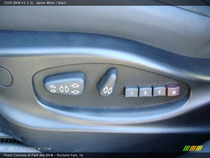 Alpine White / Black 2006 BMW X3 3.0i