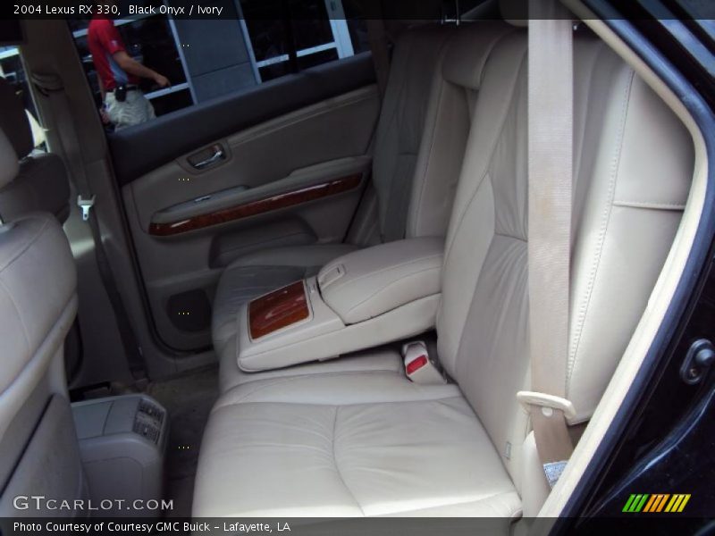 Black Onyx / Ivory 2004 Lexus RX 330
