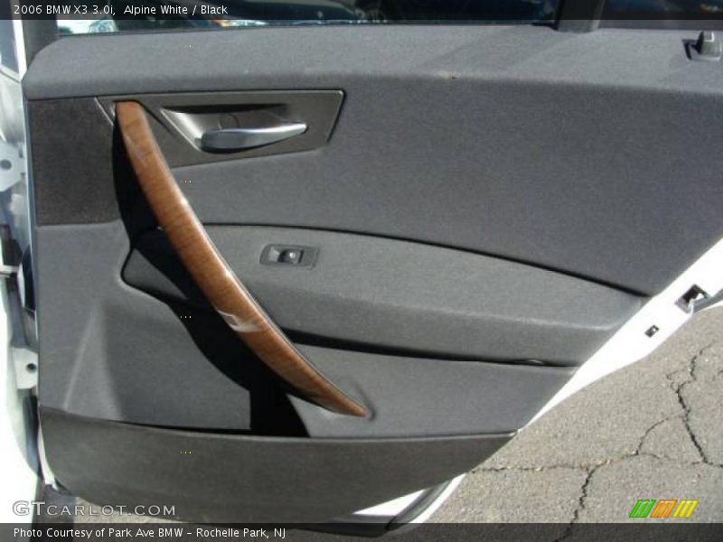 Alpine White / Black 2006 BMW X3 3.0i