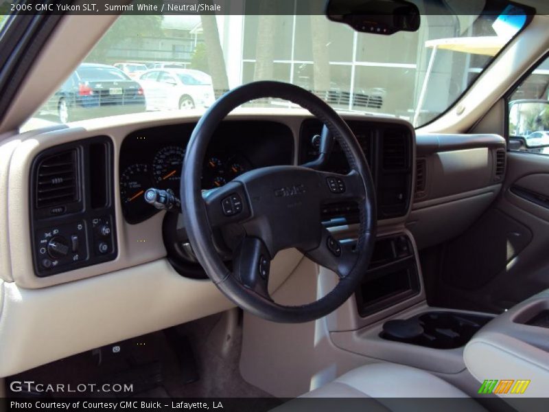 Summit White / Neutral/Shale 2006 GMC Yukon SLT