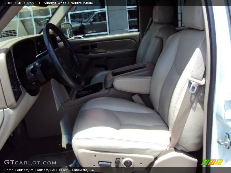 Summit White / Neutral/Shale 2006 GMC Yukon SLT