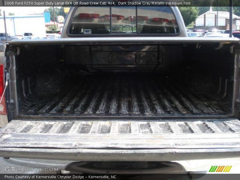 Dark Shadow Gray Metallic / Medium Flint 2006 Ford F250 Super Duty Lariat FX4 Off Road Crew Cab 4x4