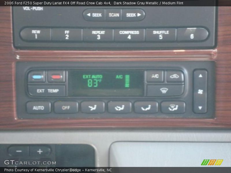 Dark Shadow Gray Metallic / Medium Flint 2006 Ford F250 Super Duty Lariat FX4 Off Road Crew Cab 4x4
