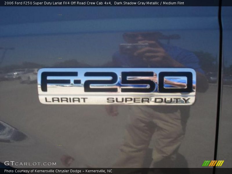 Dark Shadow Gray Metallic / Medium Flint 2006 Ford F250 Super Duty Lariat FX4 Off Road Crew Cab 4x4