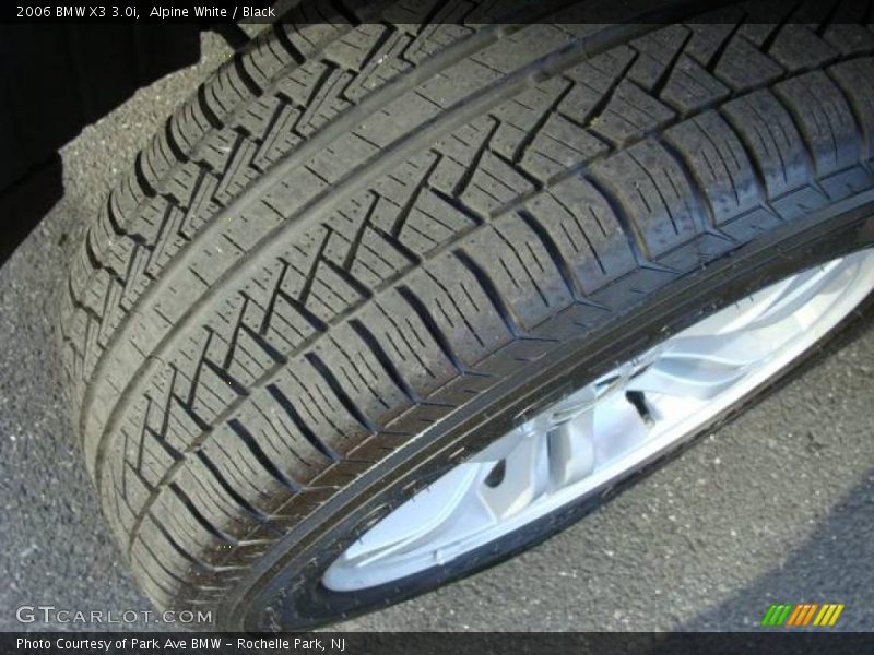 Alpine White / Black 2006 BMW X3 3.0i