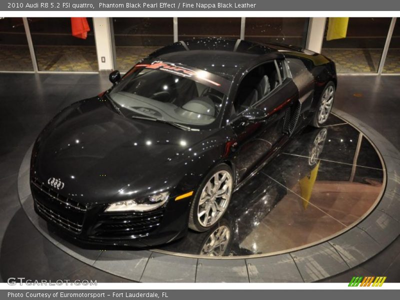 Phantom Black Pearl Effect / Fine Nappa Black Leather 2010 Audi R8 5.2 FSI quattro