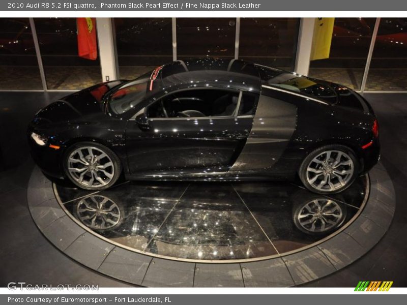 Phantom Black Pearl Effect / Fine Nappa Black Leather 2010 Audi R8 5.2 FSI quattro