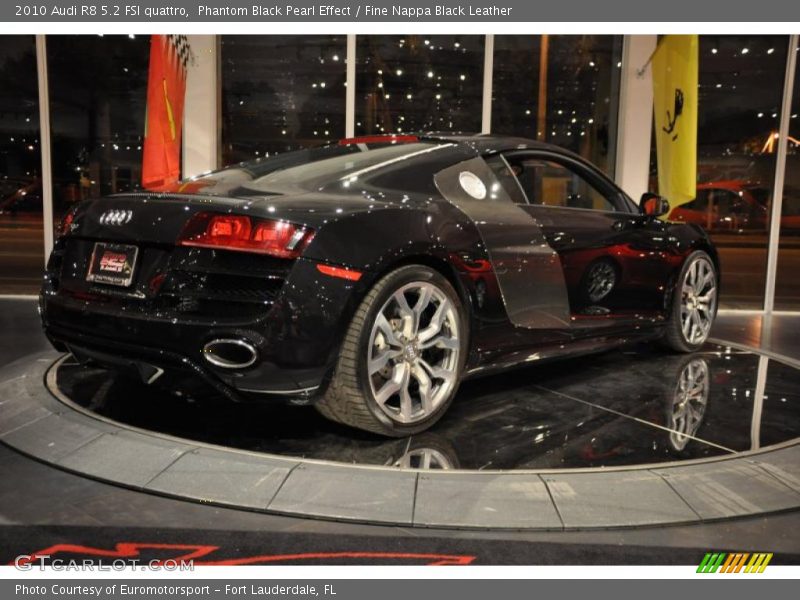 Phantom Black Pearl Effect / Fine Nappa Black Leather 2010 Audi R8 5.2 FSI quattro