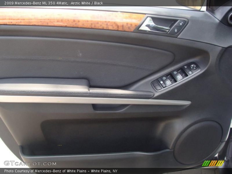 Arctic White / Black 2009 Mercedes-Benz ML 350 4Matic