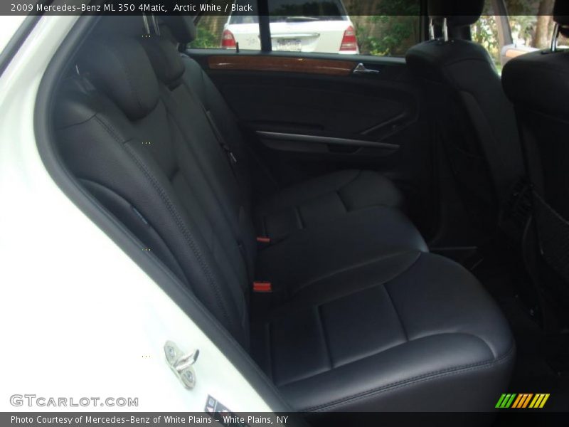 Arctic White / Black 2009 Mercedes-Benz ML 350 4Matic