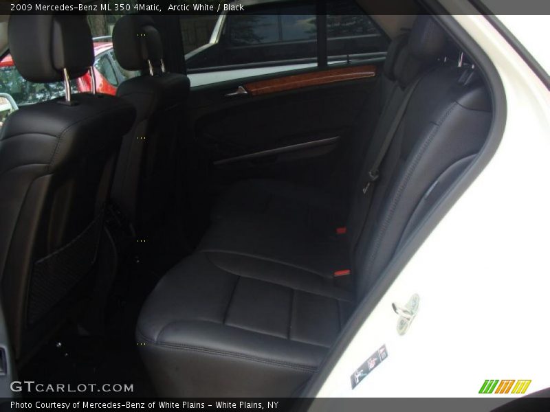 Arctic White / Black 2009 Mercedes-Benz ML 350 4Matic