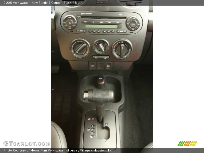 Black / Black 2008 Volkswagen New Beetle S Coupe