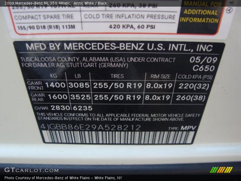 Arctic White / Black 2009 Mercedes-Benz ML 350 4Matic