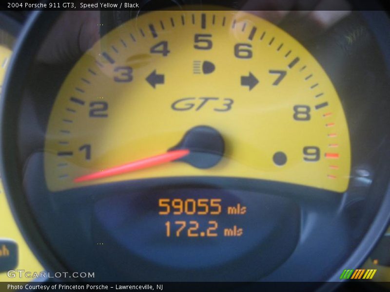 Speed Yellow / Black 2004 Porsche 911 GT3
