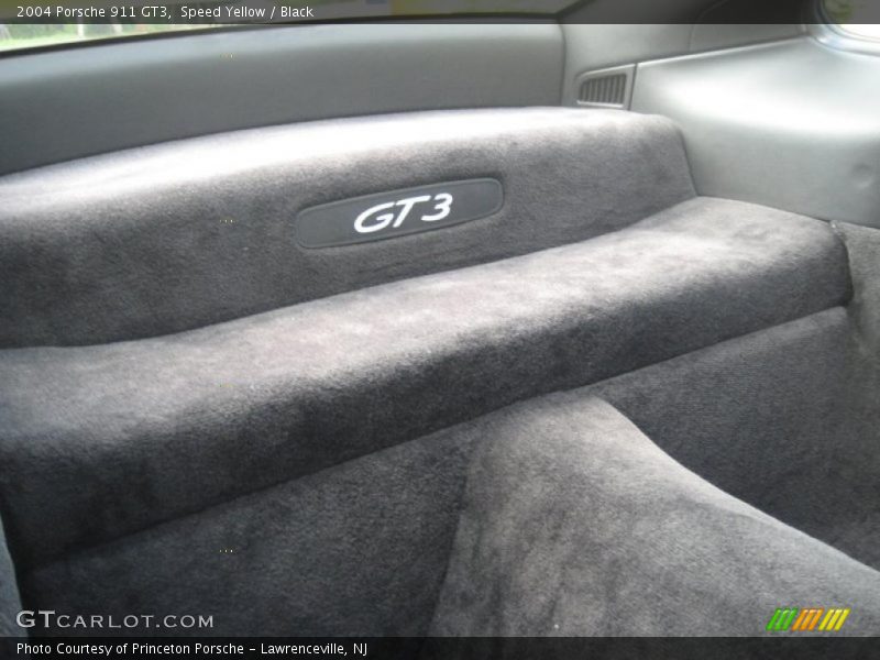 Speed Yellow / Black 2004 Porsche 911 GT3